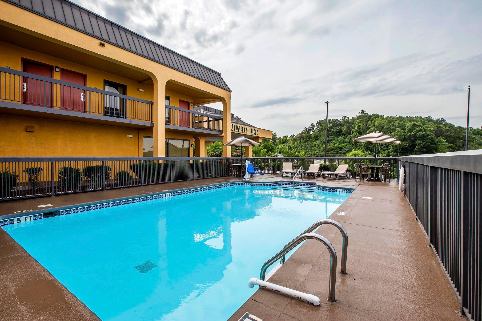 Quality Inn Airport - Southeast Irondale Exterior photo